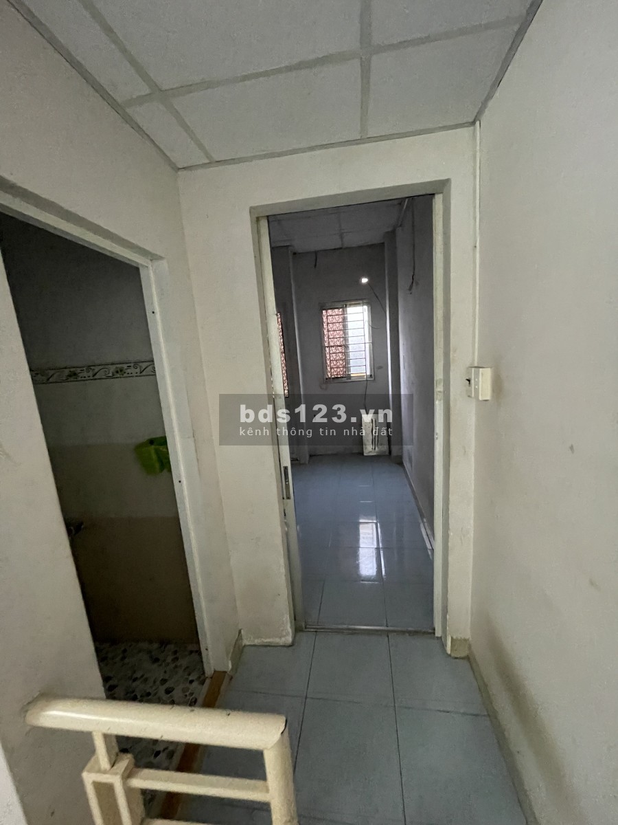 Nhà thuê căn góc 5/36/127 Mễ Cốc F15 Quận 8 giá 3.5 triệu/tháng, lh 0907210060