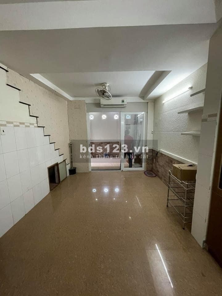 Nhà cho thuê hẻm 4.5m Nguyễn Thiện Thuật F2 Quận 3 giá 14 triệu/tháng, lh 0902999370