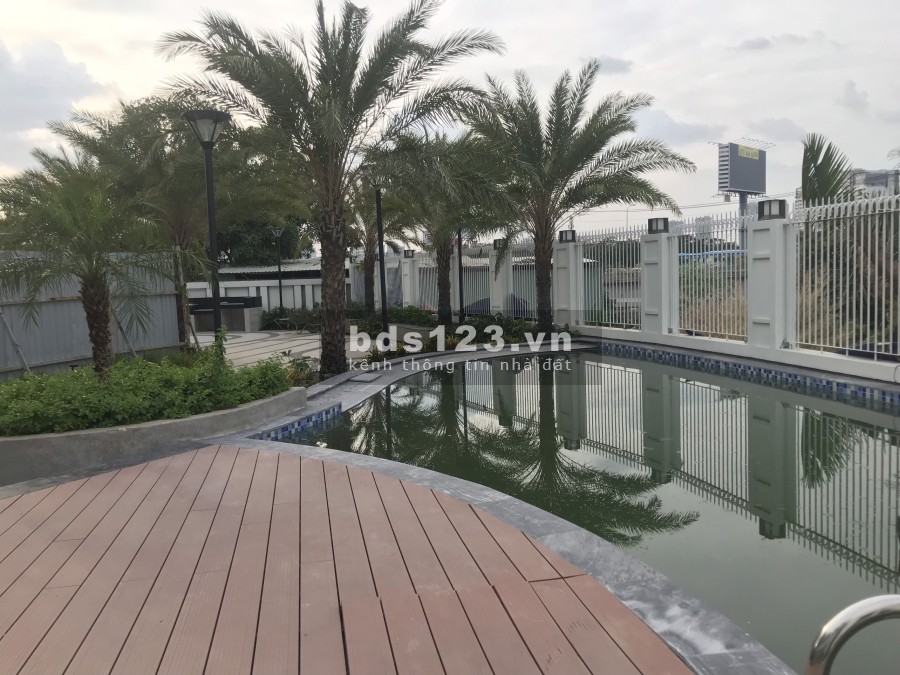 Bán nhà phố cao cấp Quận 2, gần đại lộ Mai Chí Thọ, giá 51.5 triệu/m2, tặng ngay 2 năm phí quản lý