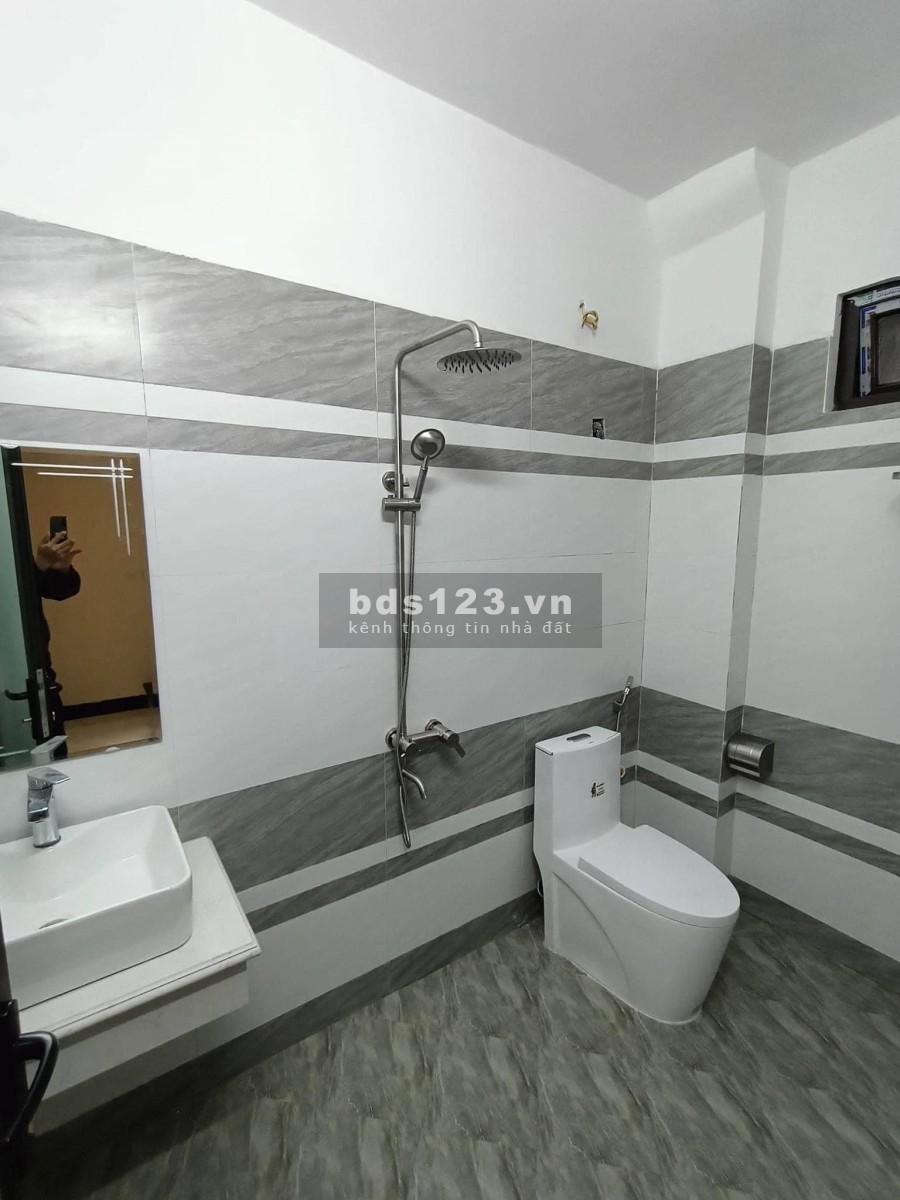 Bán nhà mặt ngõ nguyên căn phố Bùi Xương Trạch, Quận Thanh Xuân, sổ đẹp, lh 0932222637