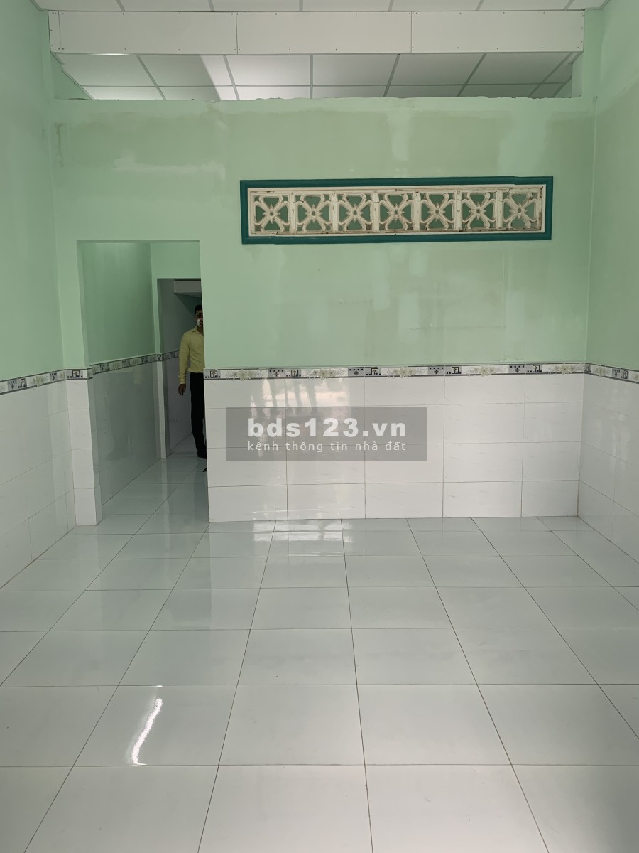 Bán nhà nguyên căn mặt tiền đường Trịnh Thị Miếng, Hóc Môn giá bán 1.7 tỷ, sổ chinh chủ