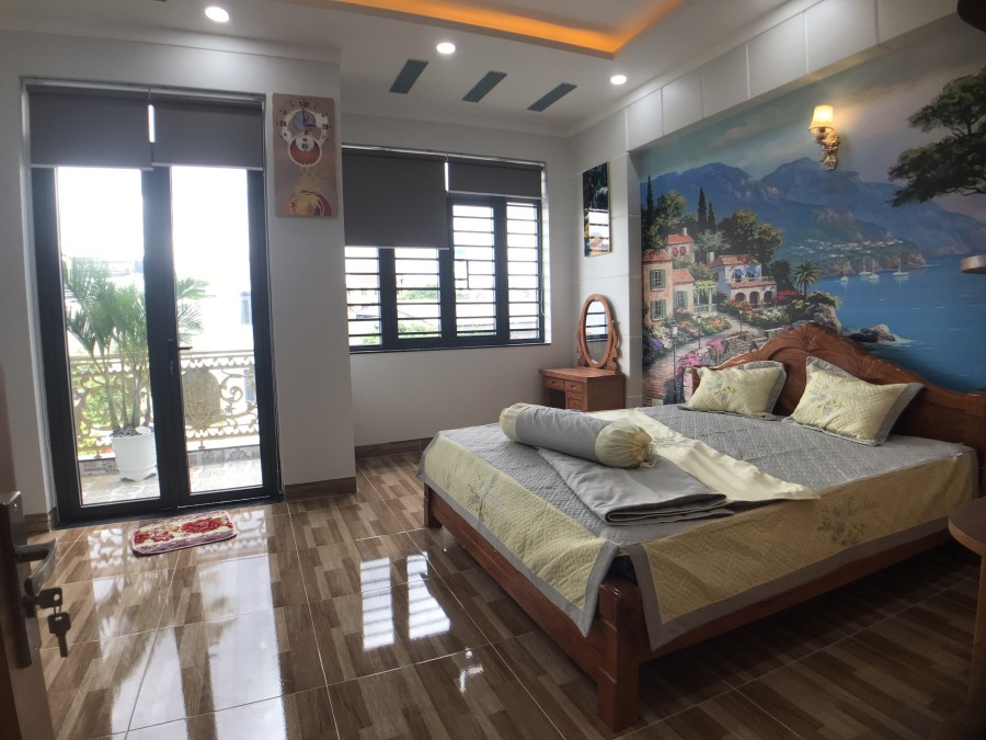 Bán nhà mới mặt tiền 22m thuộc phường Bình An, Dĩ An, giá 5,8 tỷ, 68m2x4T, gara để ô tô rộng rãi