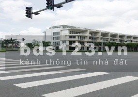Cho thuê cặp Shop trục đường chính Nguyễn Cơ Thạch giá bán 460 triệu/tháng