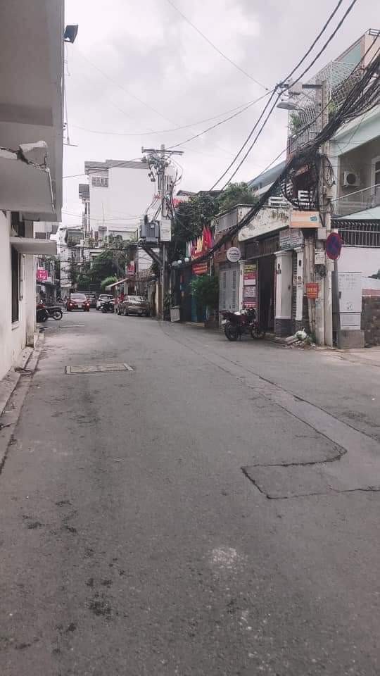Nhà đẹp nguyên căn đầu hẻm 8m Huỳnh Tấn Phát, phường Phú Mỹ, Quận 7, dtsd 59m2, gía 5.5 tỷ