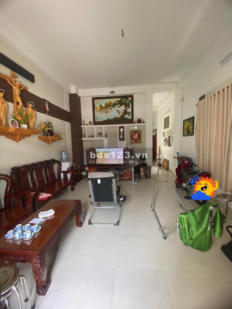 Bán nhà riêng cách mặt tiền 200m Quận 12, khu dân cư đông đúc, dân trí cao, sổ hồng riêng