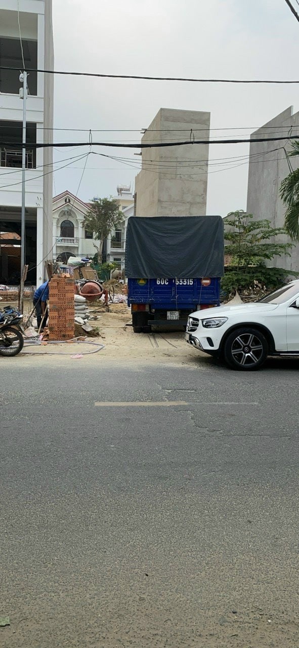 Bán đất mặt tiền đường Lê Thị Hoa gần chợ Khiết Tâm giá bán 7.16 tỷ, thương lượng