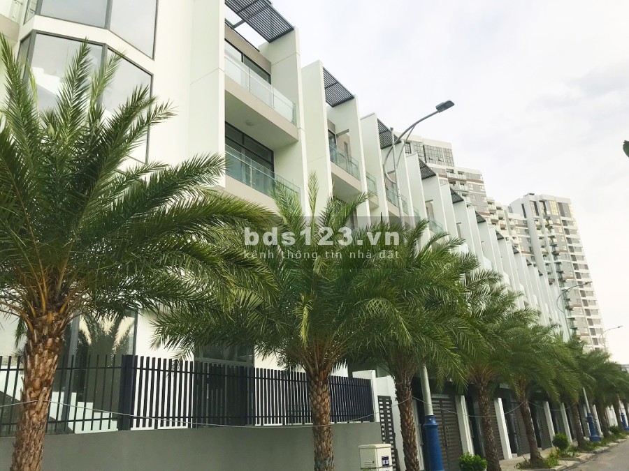 Nhà phố ven sông Quận 2 Precia Riverside giá bán 51.5 triệu/m2, sổ đỏ sẵn, bàn giao ngay