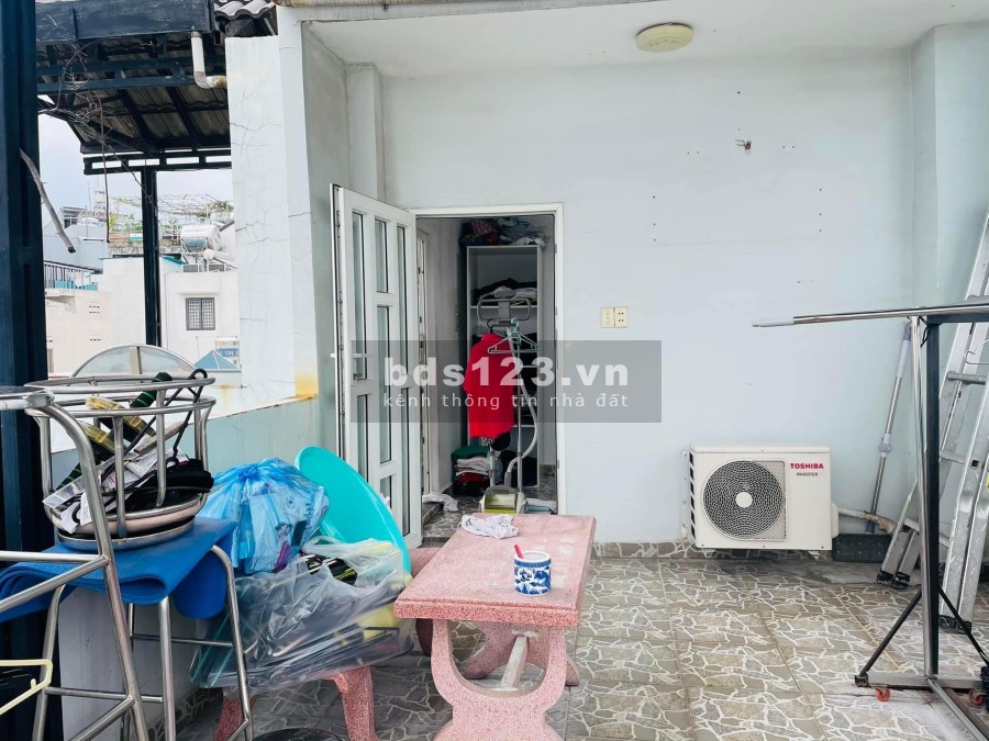 Nhà có mặt tiền và hẻm xe hơi nhựa kinh doanh diện tích 68m2 Bùi Thế Mỹ giá bán 8 tỷ