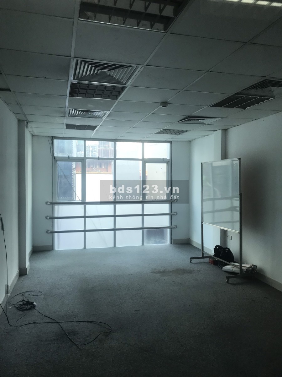 Cho thuê văn phòng vị trí đắc địa tại mặt phố Nam Đồng, Đống Đa chỉ từ 3 triệu