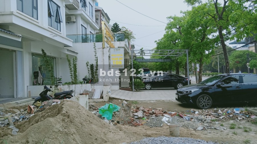 Cho thuê nhà nguyên căn mới hoàn thiện, khu dân trí vị trí đắc địa phố Cao Sơn