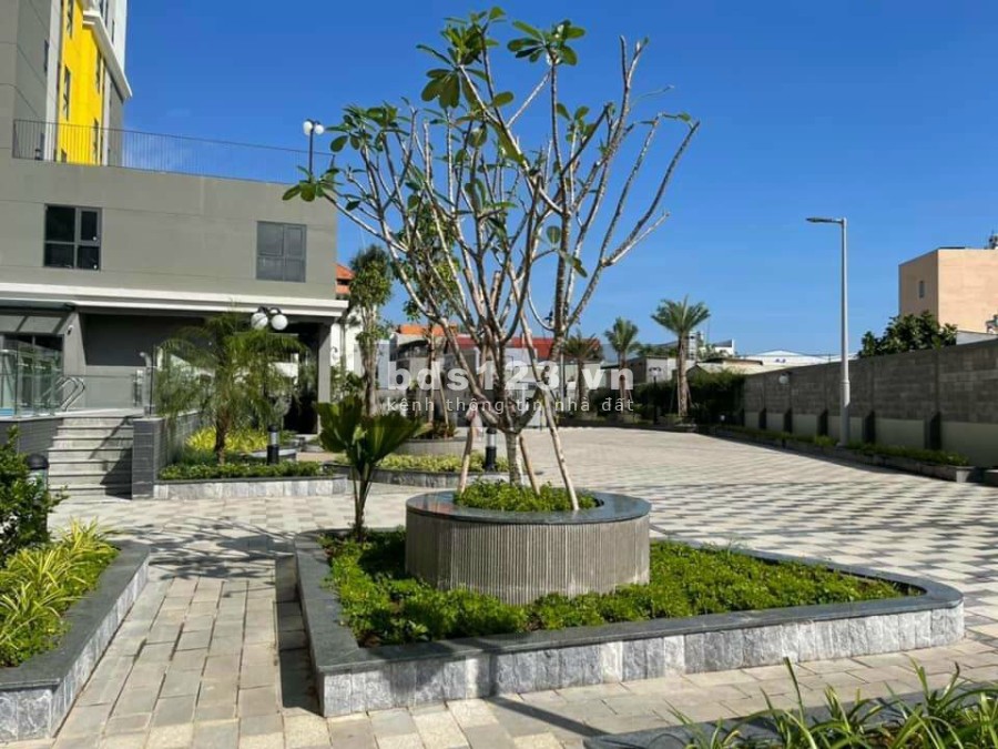 Bán thu hồi vốn căn hộ Bcons Green View giá bán 1.650tỷ (bao thuế phí) thương lượng