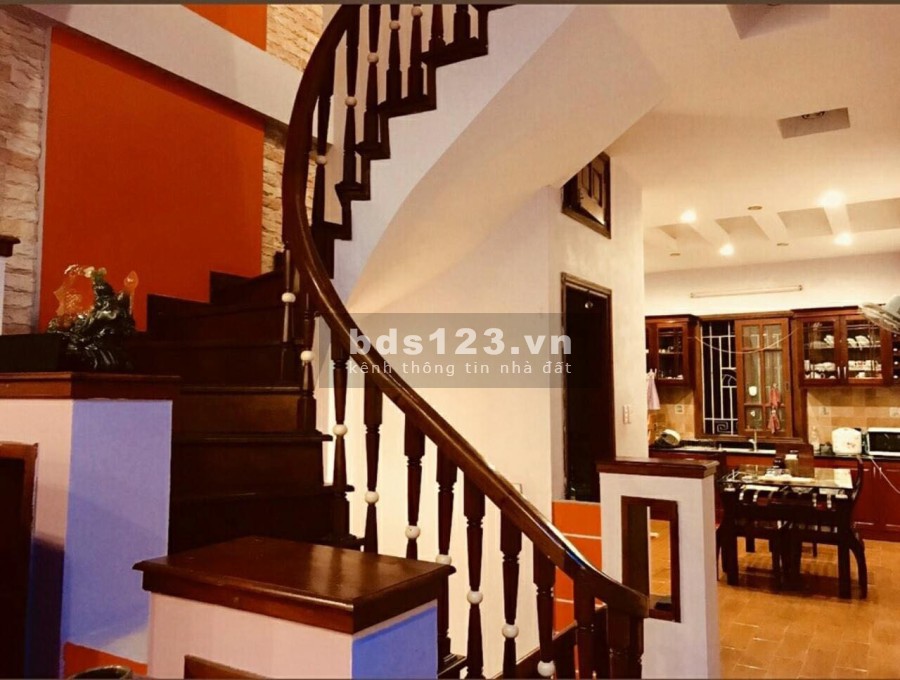 Trường Chinh nhà mới cách phố 15m đi lại thuận tiện dtsd 45m2, giá bán 4.9 tỷ, lhcc