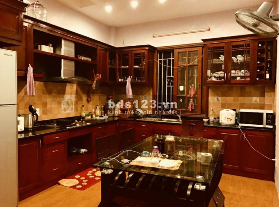 Trường Chinh nhà mới cách phố 15m đi lại thuận tiện dtsd 45m2, giá bán 4.9 tỷ, lhcc