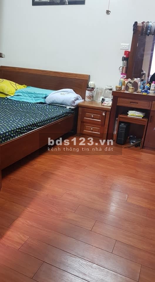 Trường Chinh nhà mới cách phố 15m đi lại thuận tiện dtsd 45m2, giá bán 4.9 tỷ, lhcc