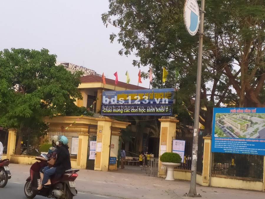 Bán nhà Thạch Bàn, 4 tầng diện tích 45M2 giá bán chỉ 3,5 tỷ, số chính chủ cất két