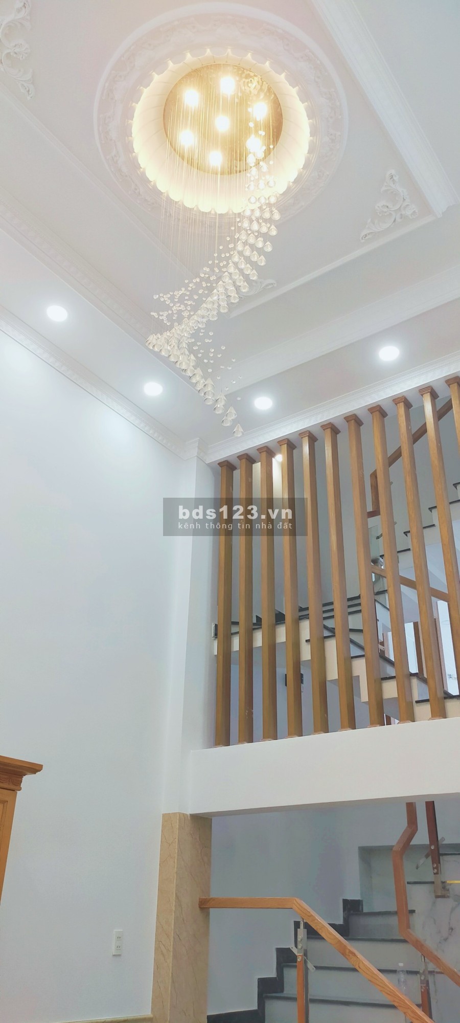 Nhà ở SHR giá mềm hưởng tất cả tiện ích, HXH 6m, có không gian để ô tô trong nhà