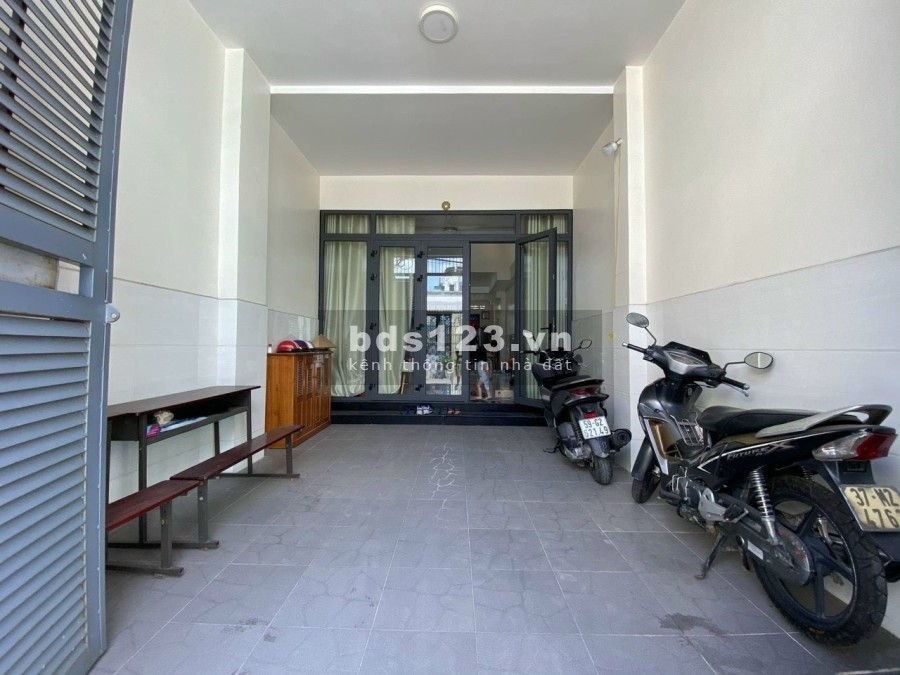 Bán nhà 3 tầng, hẻm xe hơi phường Tân Chánh Hiệp Quận 12 giá bán 5,2 tỷ thương lượng