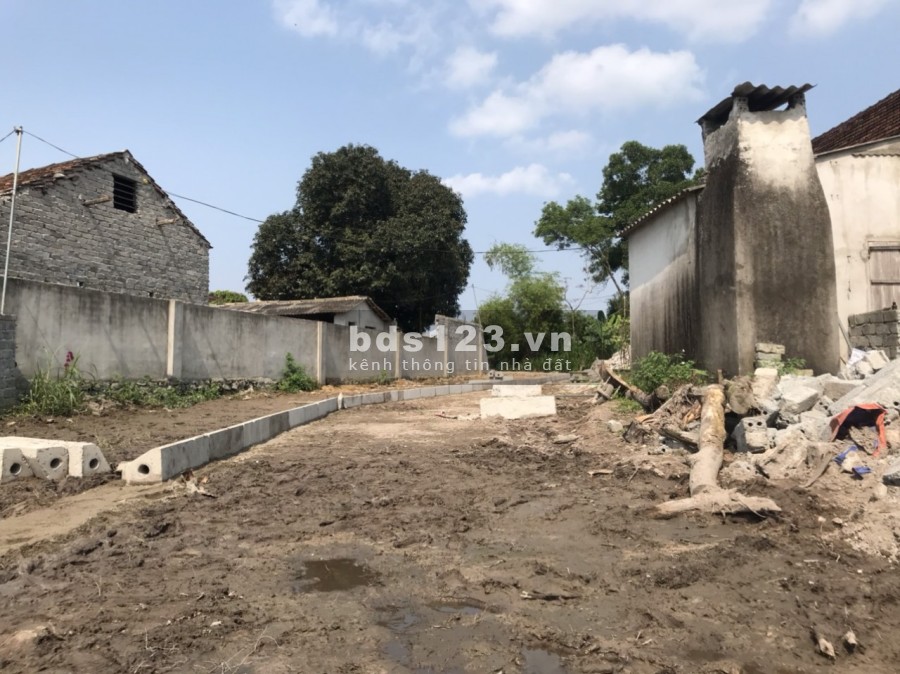 Bán lô đất cực đẹp giá rẻ thuộc lối 1 xã Nghi kiều, cực kỳ tiềm năng liên hệ 0944360080