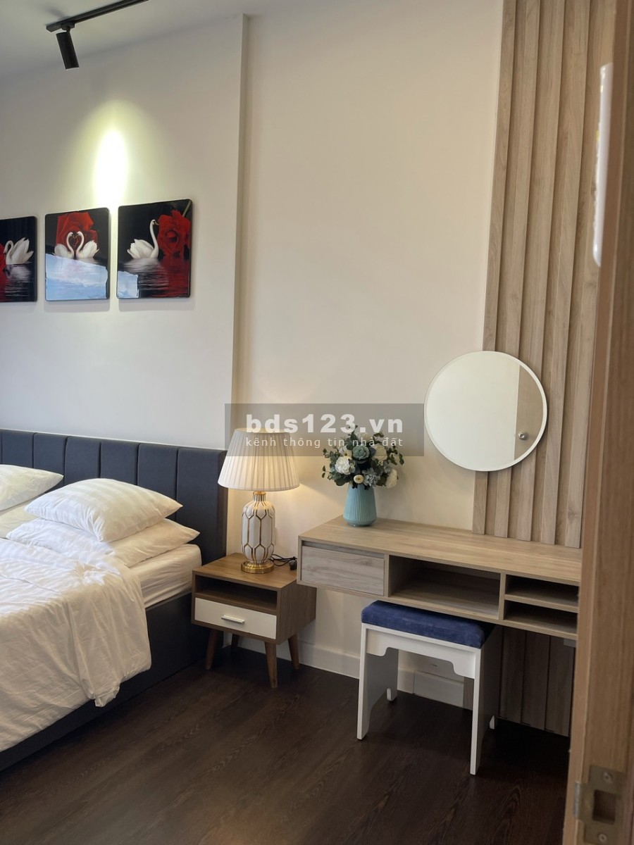 Cho thuê căn 2PN, full nội thất cao cấp The Sun Avenue giá 14 triệu/tháng, tiện ích đủ