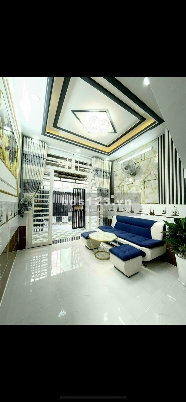Bán nhà nguyên căn đẹp hẻm hơi ngay đầu hẻm vào ở ngay thuận tiện kinh doanh giá tốt