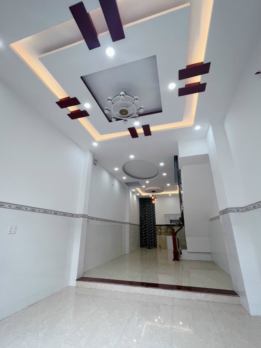 Ô tô tránh mặt tiền rộng nhà đẹp để lại toàn bộ nội thất, pháp lý chính chủ sổ sẵn