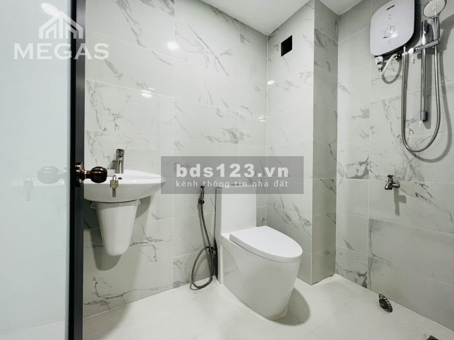 Căn hộ KDC Kim Sơn cửa sổ thoáng nội thất Lotte Mart khu chế xuất Lê Văn Lương Giáp Quận 1