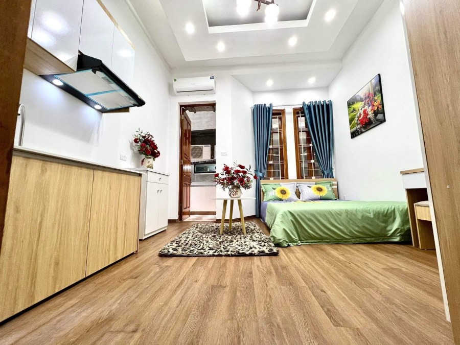 Siêu hiếm, nhỉnh 6,7 tỷ CCMN Cầu Giấy 50m2x6T,11PKK, dòng tiền 660tr/năm, sổ đỏ phân lô