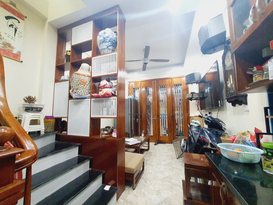 Bán nhà Minh Khai, quận Hai Bà Trưng, sát TIMECITY, diện tích sử dụng 33m2 4 tầng nhỉnh 3 tỷ