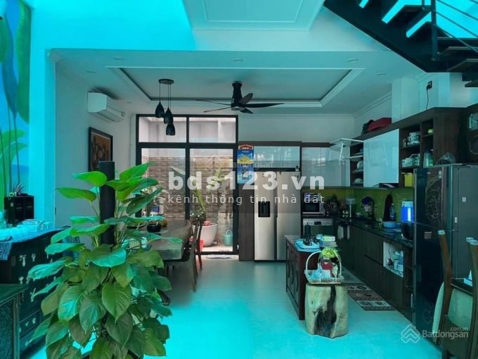 Bán nhà riêng phố Hồng Tiến Hoàng Như Tiếp Bồ Đề Long Biên Hà Nội lh 0973645656