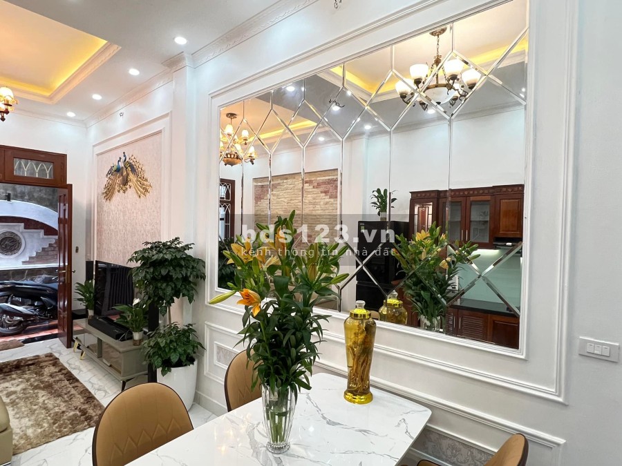 Bán tòa nhà Tây Sơn – Nguyễn Lương Bằng, ô tô vào nhà, dtsd 72m2 7 tầng thang máy, 16.5 tỷ