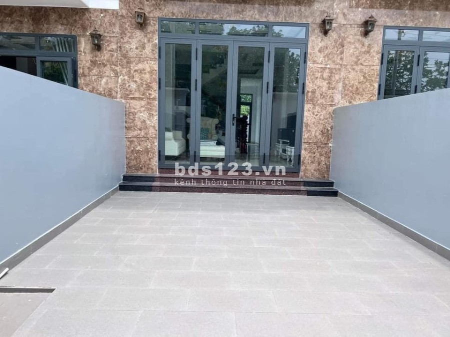 Nhà Phú Hoà gần Báo Bình Dương giá bán 3.75 tỷ khu dân trí cao, hàng xóm văn minh