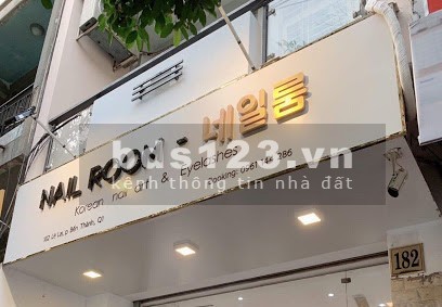 Cho thuê nhà mặt tiền tầng trệt mặt bằng tiện kinh doanh, giá tốt đầu tư sinh lời