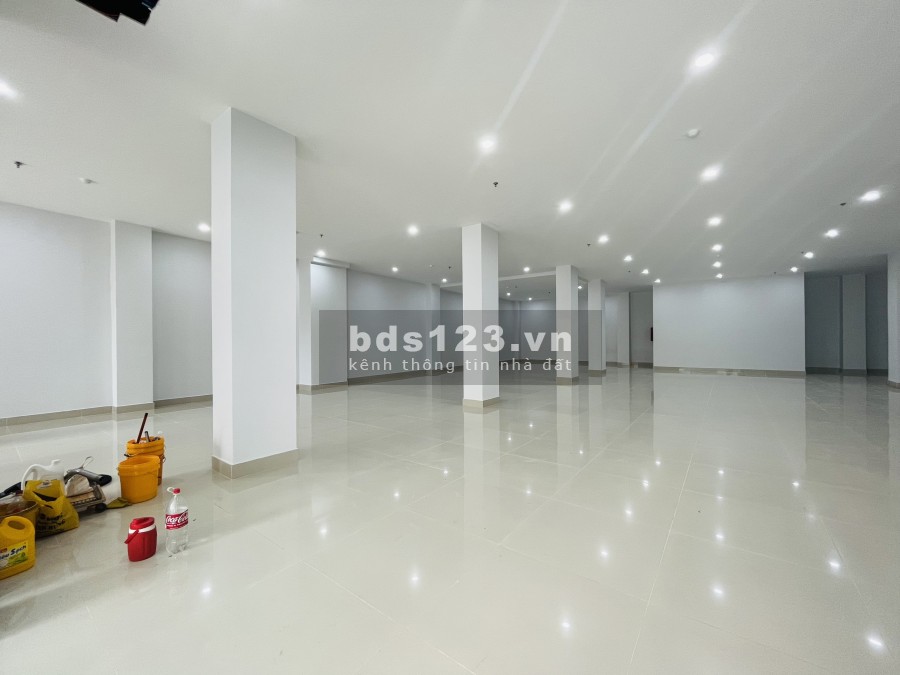 Mặt bằng diện tích sử dụng 500m2 cho Thuê ngay chợ Tân Hương - mới xây 100%