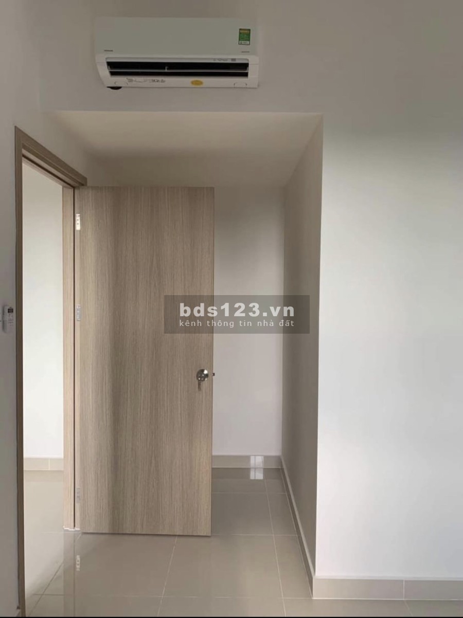 Cần cho thuê 1PN The Sun Avenue nội thất cơ bản, giá tốt nhất 9 triệu/tháng đã bao gồm phí QL