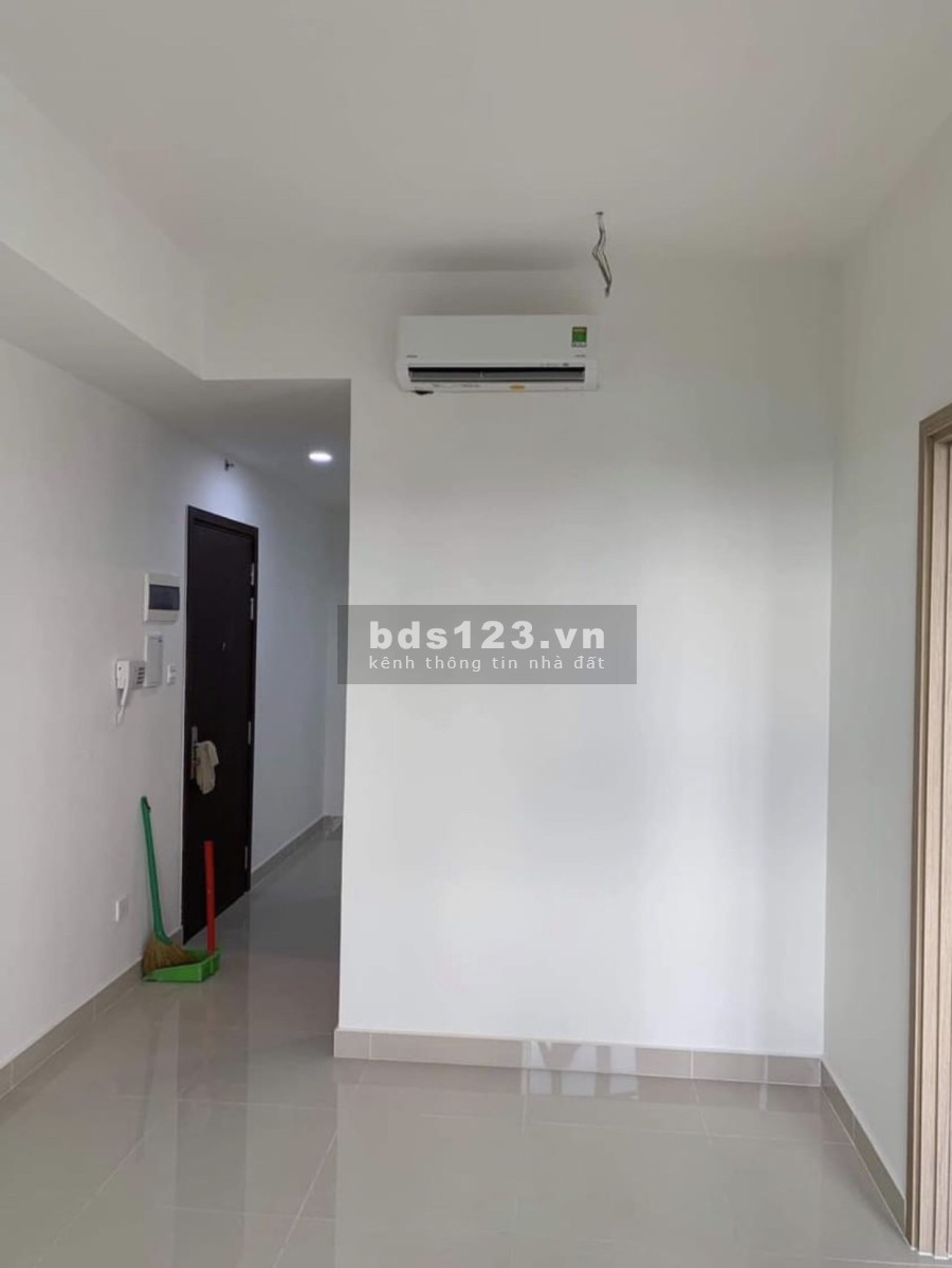 Cần cho thuê 1PN The Sun Avenue nội thất cơ bản, giá tốt nhất 9 triệu/tháng đã bao gồm phí QL
