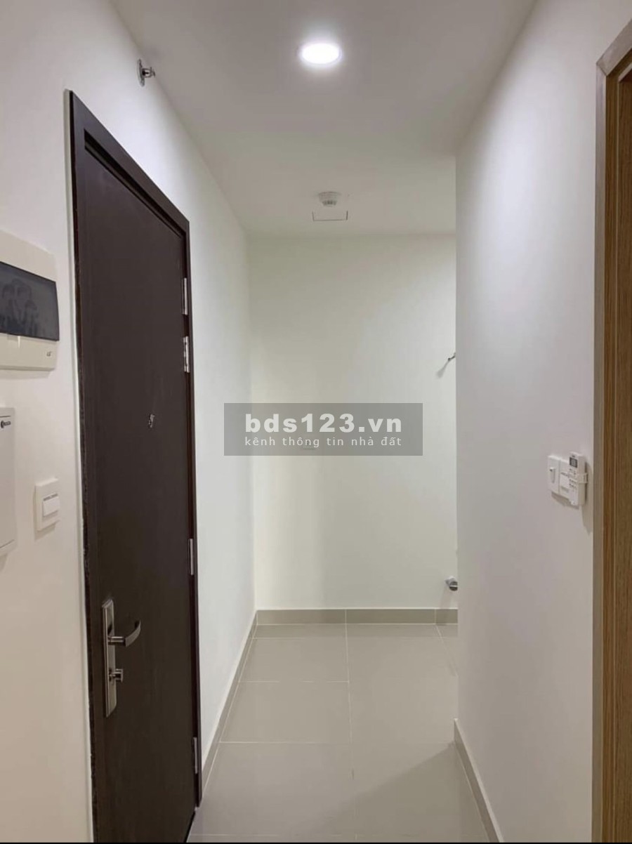 Cần cho thuê 1PN The Sun Avenue nội thất cơ bản, giá tốt nhất 9 triệu/tháng đã bao gồm phí QL