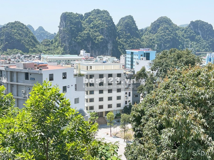 Cho thuê tòa nhà chính chủ làm khách sạn tại Hạ Long - thành phố đáng sống nhất vịnh Bắc Bộ.