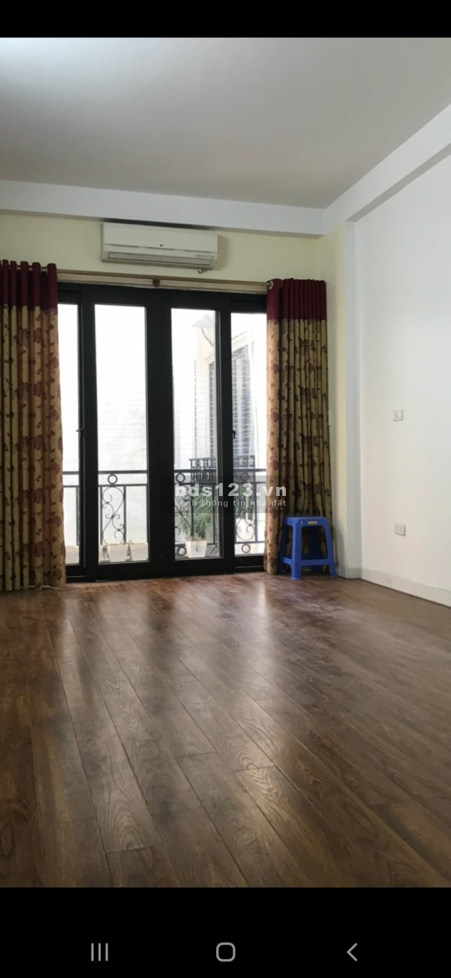Ô Tô Đỗ 10m nở hậu full nội thất 4 tầng đúc giá 2.9 tỷ Thanh Lân Quận Hoàng Mai
