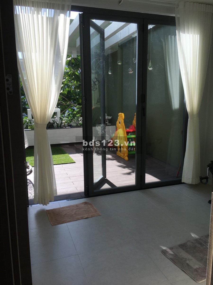 Bán nhà thiết kế đẹp, hiện đại trong khu qui hoạch giá đầu tư sinh lời, khu dân cư