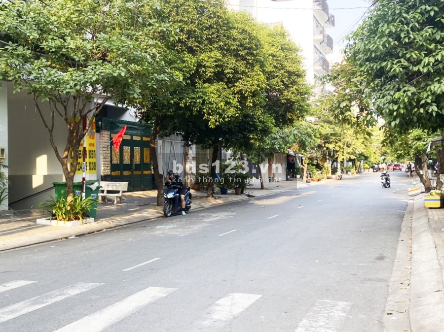 Bán lô đất vị trí đẹp lô nhì đường Nguyễn Thị thập p Tân Quy, Quận 7 giá 11.8 tỷ
