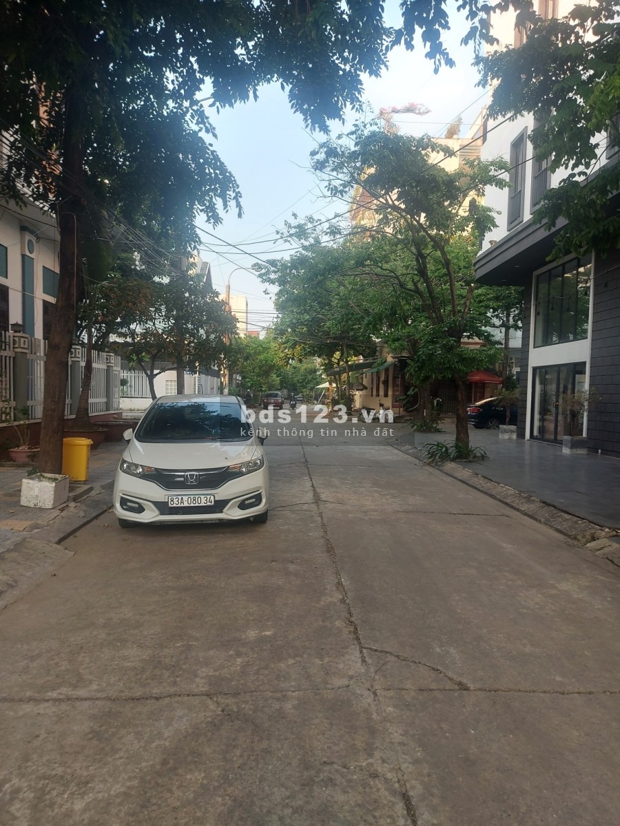 Bán đất tặng nhà mặt tiền Khuê Mỹ Đông 2 Quận Ngũ Hành Sơn, dtsd 84m2, giá nhỉnh 6 tỷ
