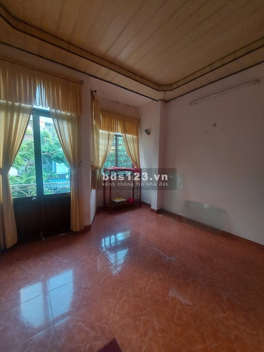 Bán nhà chính chủ Khuê Mỹ Đông 2, Ngũ Hành Sơn, 2 tầng đúc, 3 pn, giá 6.x tỷ, khu dân cư
