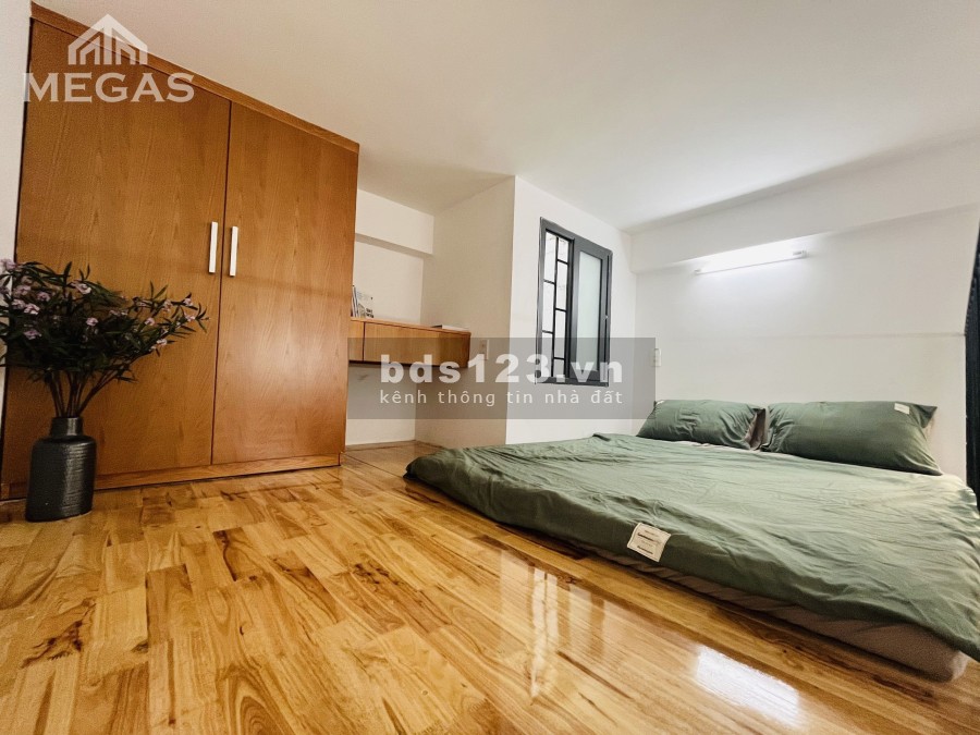 Căn hộ gác cao ban công view đẹp y hình lotte mart BV Quận 7 gần cầu Phú Mỹ