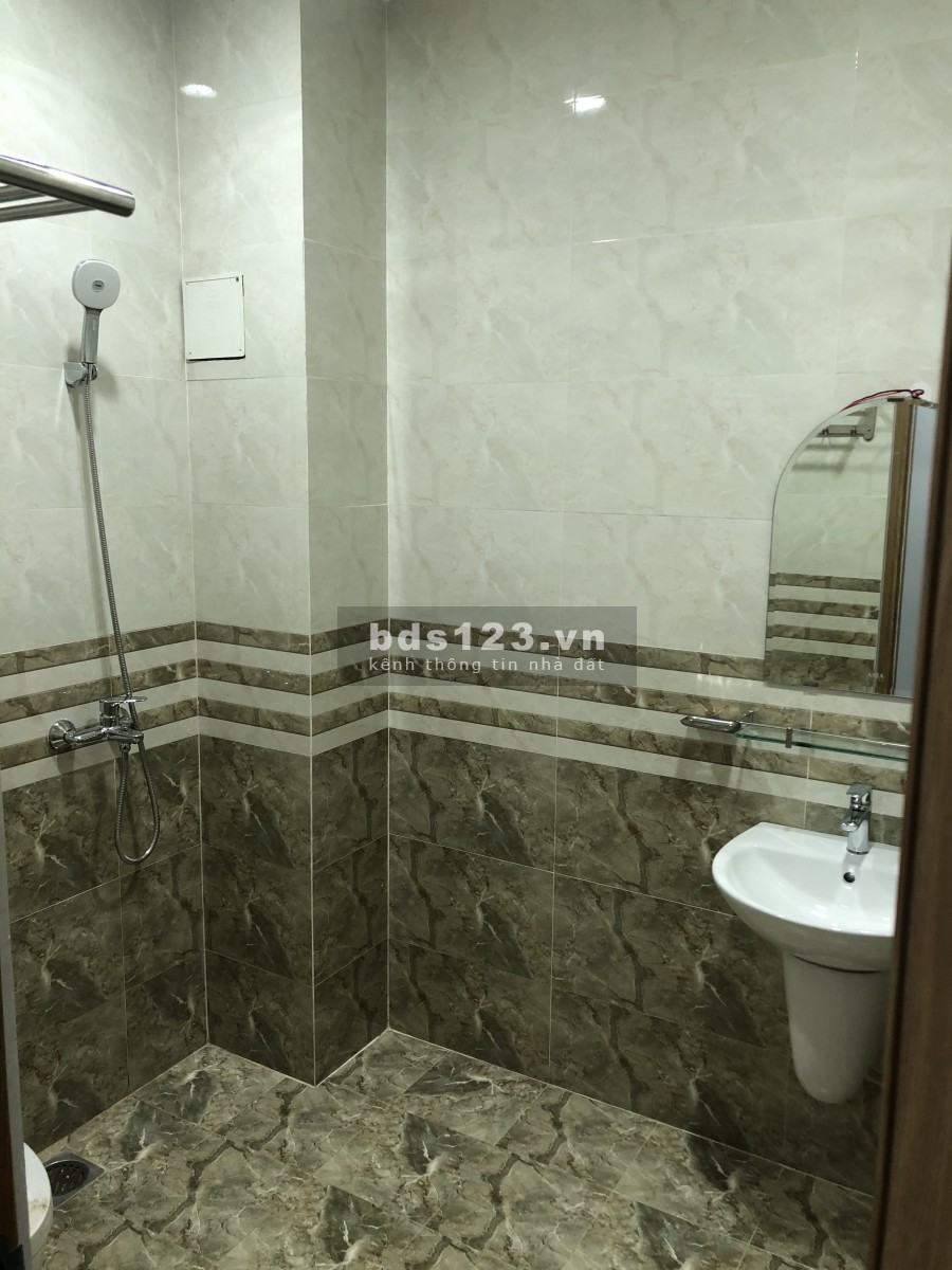Cho thuê nhà mặt tiền đường 3/2 liên hệ 0774348841, giá…