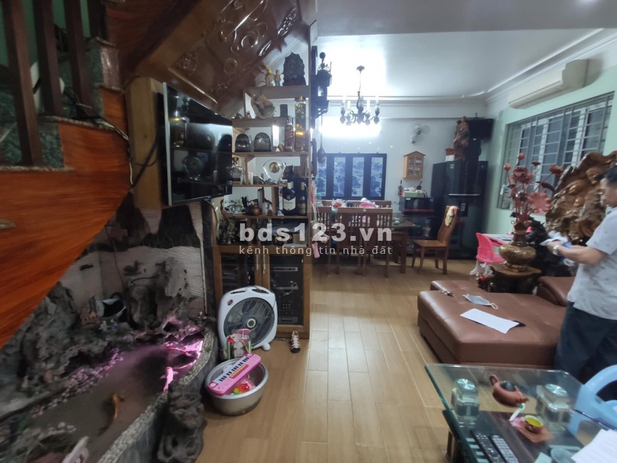 Bán nhà Bùi Xương Trạch diện tích sử dụng 58m2, 4 tầng giá bán 4.5 tỷ, lh 0965941638