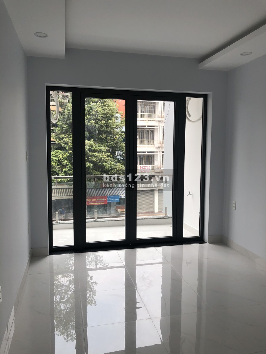 Cho thuê nhà mặt tiền đường 3/2 liên hệ 0774348841, giá…