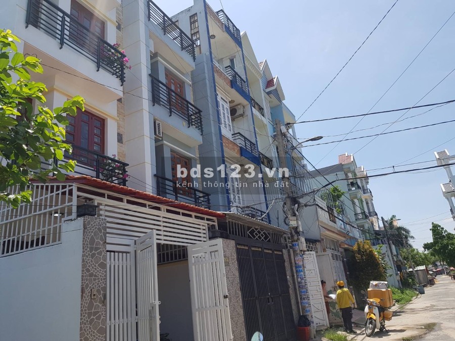 Cần bán nhà Nguyễn Ảnh Thủ, Quận 12 giá bán 4.75 tỷ, thương lượng nhẹ cho khách thiện chí