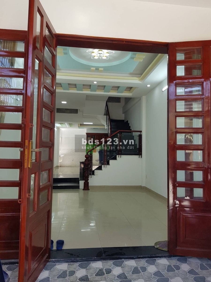 Cần bán nhà Nguyễn Ảnh Thủ, Quận 12 giá bán 4.75 tỷ, thương lượng nhẹ cho khách thiện chí