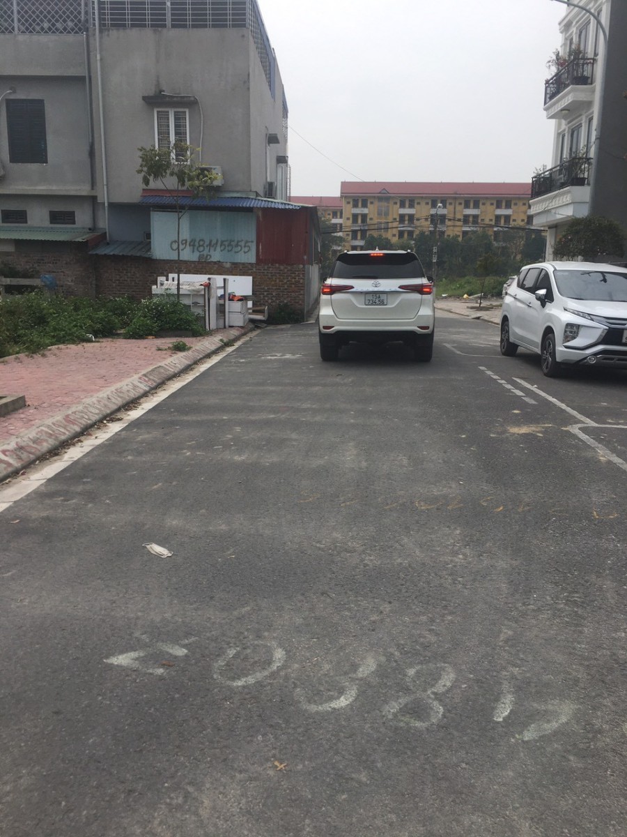 Cần bán lô đất siêu phẩm khu tái định cư Khúc Trì giá bán 2.1 tỷ, thương lượng