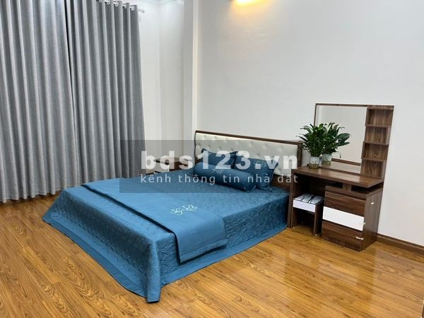 Chủ cần bán ngõ nông nở hậu full nội thất dt 30m2 4 tầng giá 3.35 tỷ phố Hoàng Mai